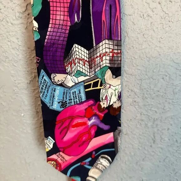 Nicole Miller Limited Edition 1991 Tie - Picture 2 of 4